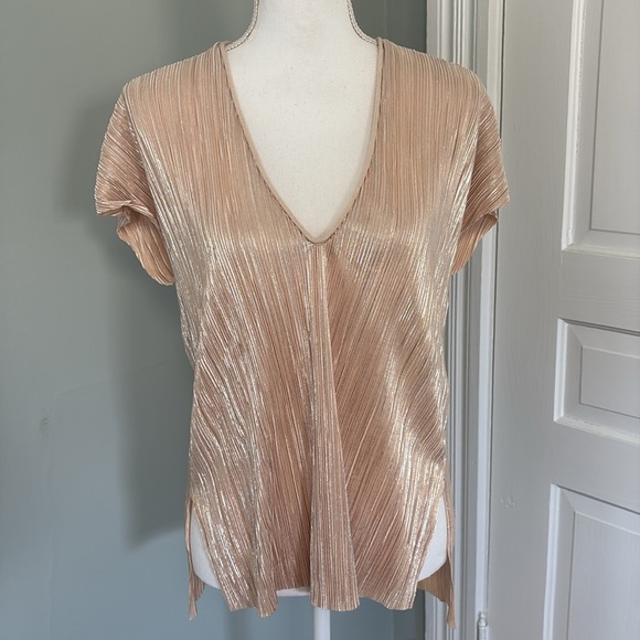Zara Gold Metallic Shimmer Pleated Flowy Fit Top Small - Picture 2 of 6